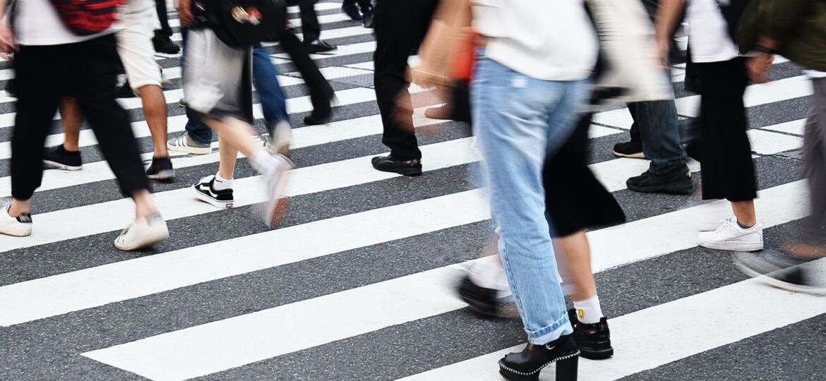 crowd crossing pedestrian crossing